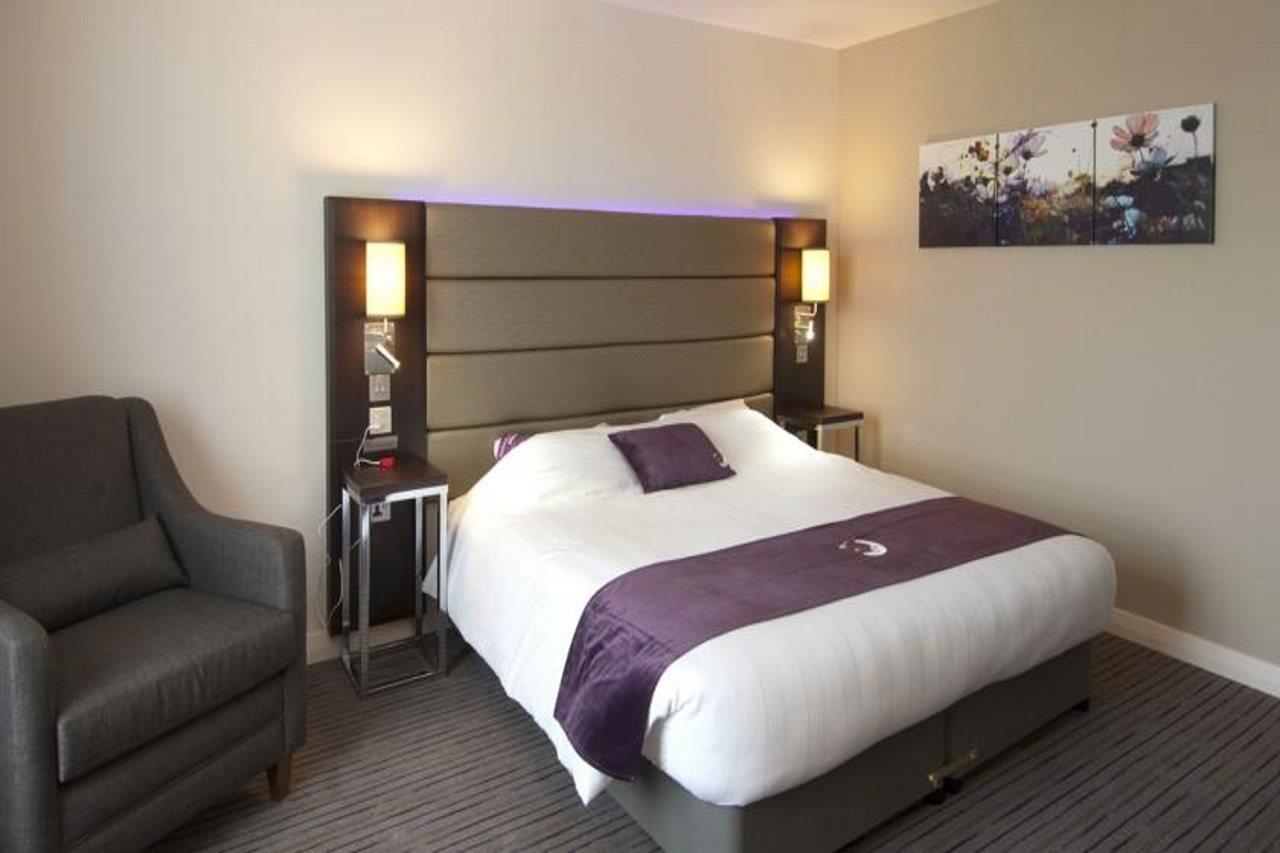 Premier Inn London Greenford المظهر الخارجي الصورة