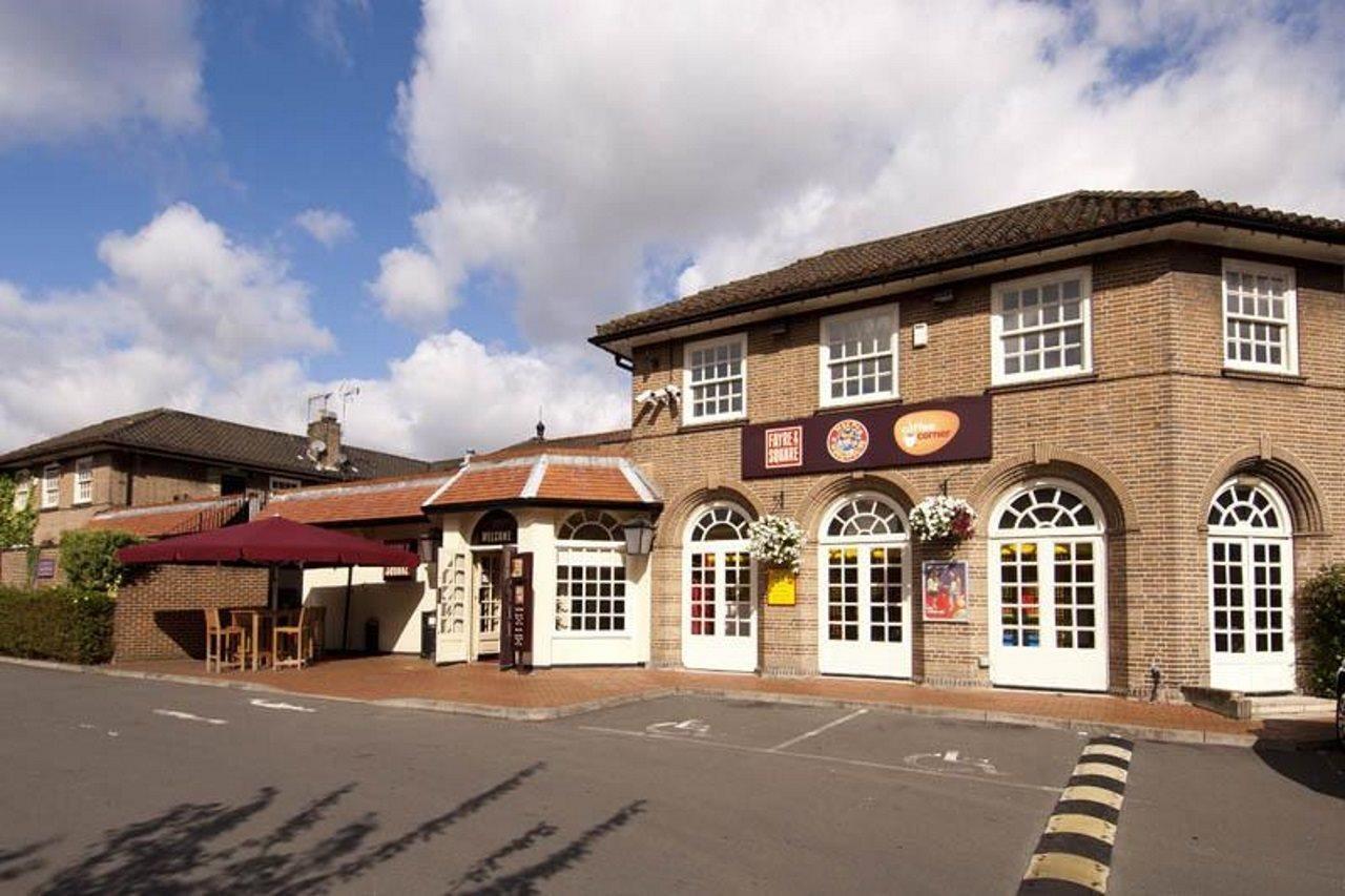 Premier Inn London Greenford المظهر الخارجي الصورة